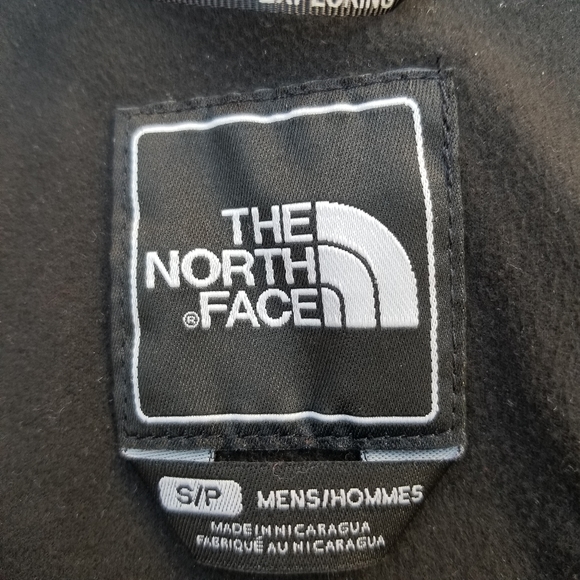 The North Face Two-toned Jacket - Picture 5 of 15